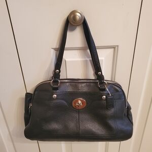 Authentic Coach Penelope shoulder bag